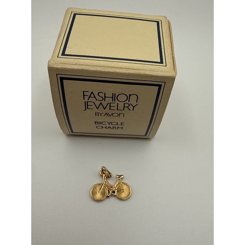 1981 Avon Goldtone 2 wheel bicycle VINTAGE Fashion Jewelry NOS in Box